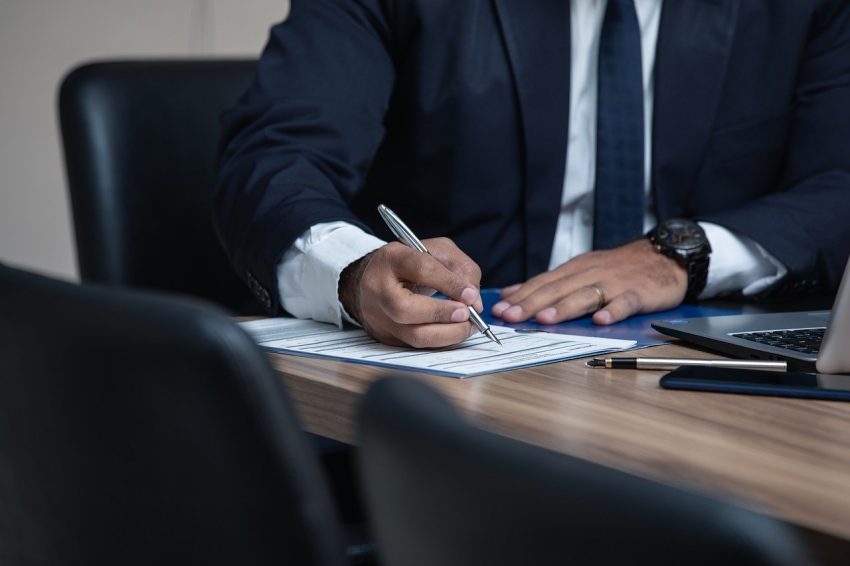 Know the Benefits of Hiring family law attorneys
